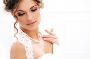 وصفات فعالة للعناية بجمال «الرقبة» قبل يوم زفافك