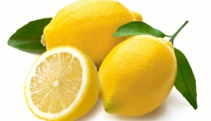 الليمون لمحاربة رائحة العرق
