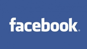 فيس بوك تخطط لاستخدام موقع المستخدم لجذب معلنين جدد