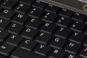 أول لوحة مفاتيح قابلة للطي ستصبح في الأسواق قريباً