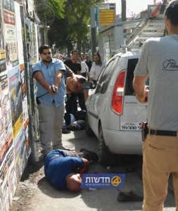 3 قتلى و22 إصابة في أربعة عمليات متزامنة في القدس وتل أبيب 