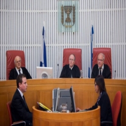 محكمة إسرائيلية تقضي بحبس فلسطينية قاصر 3 شهور