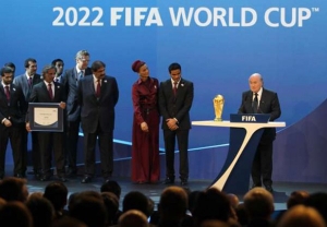 بلاتر :مونديال 2022 في قطر وليس بريطانيا