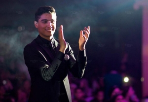 أحمد فهمي يتخلى عن تقديم Arab Idol لصالح محمد عساف