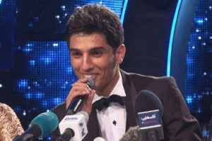 النجم الفلسطيني محمد عساف ضيف حلقة النتائج في Arab Idol.